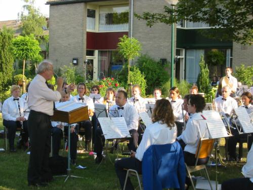 Buitenconcert van Ons Genoegen Renswoude in 2005