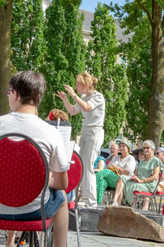 IMG_1838_copy_712x1069